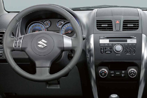 Suzuki SX4 - interiér