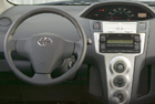 Toyota Yaris (07-10) - interiér
